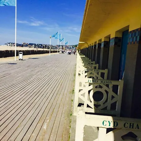 Le Cordier Appartement Avec Terrasse A Trouville Sur Mer Buitenkant foto